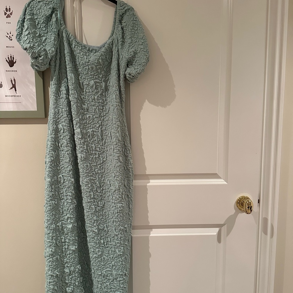 Elegant Textured Dress